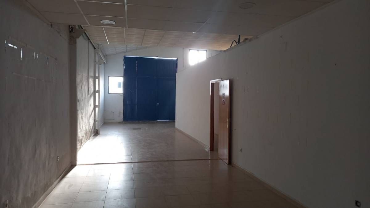 Nau industrial de lloguer en Catral