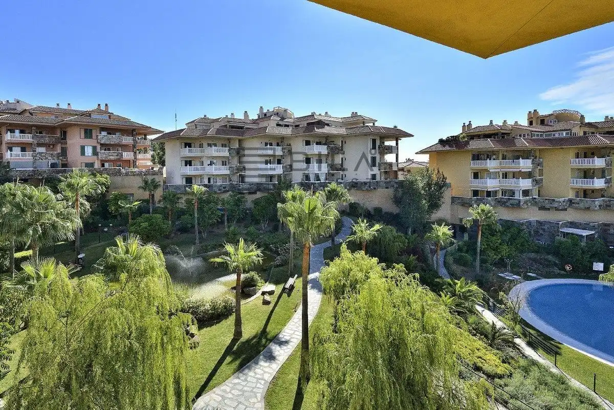 Jardí de Pis en venda en Fuengirola amb Aire condicionat, Terrassa i Traster