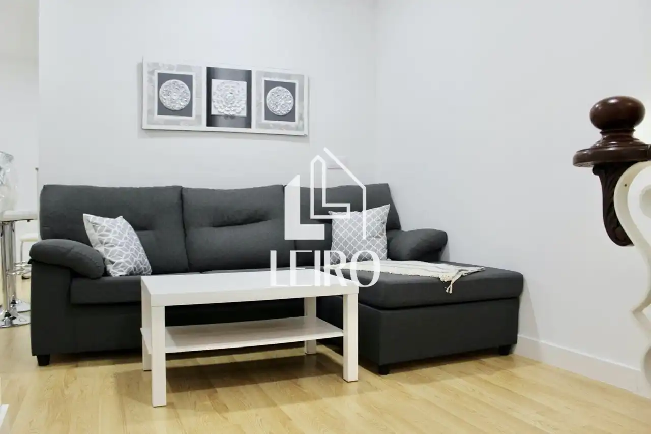 Living room of Houses for sale in Vilanova de Arousa  with Terrace and Furnished