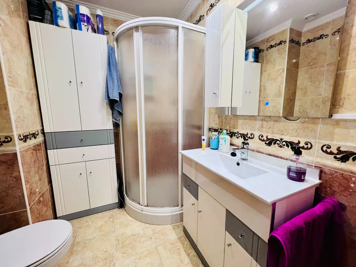 Baño de Piso en venta en Petrer con Calefacción y Balcón