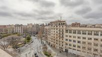 Vista exterior de Pis en venda en  Barcelona Capital amb Aire condicionat, Calefacció i Parquet