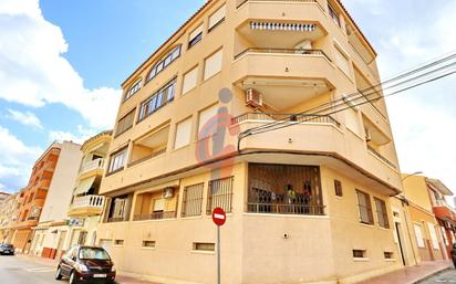 Vista exterior de Apartament en venda en Guardamar del Segura amb Aire condicionat, Terrassa i Balcó