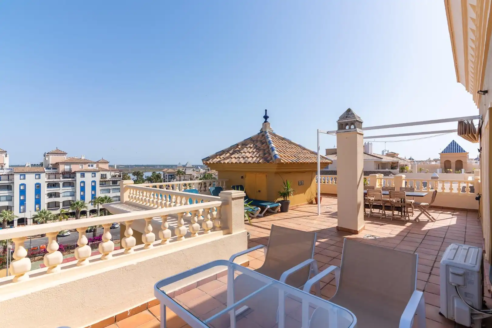 Penthouse mit Terrasse zum Verkauf in Paseo de la Cruz 23, imagen 2