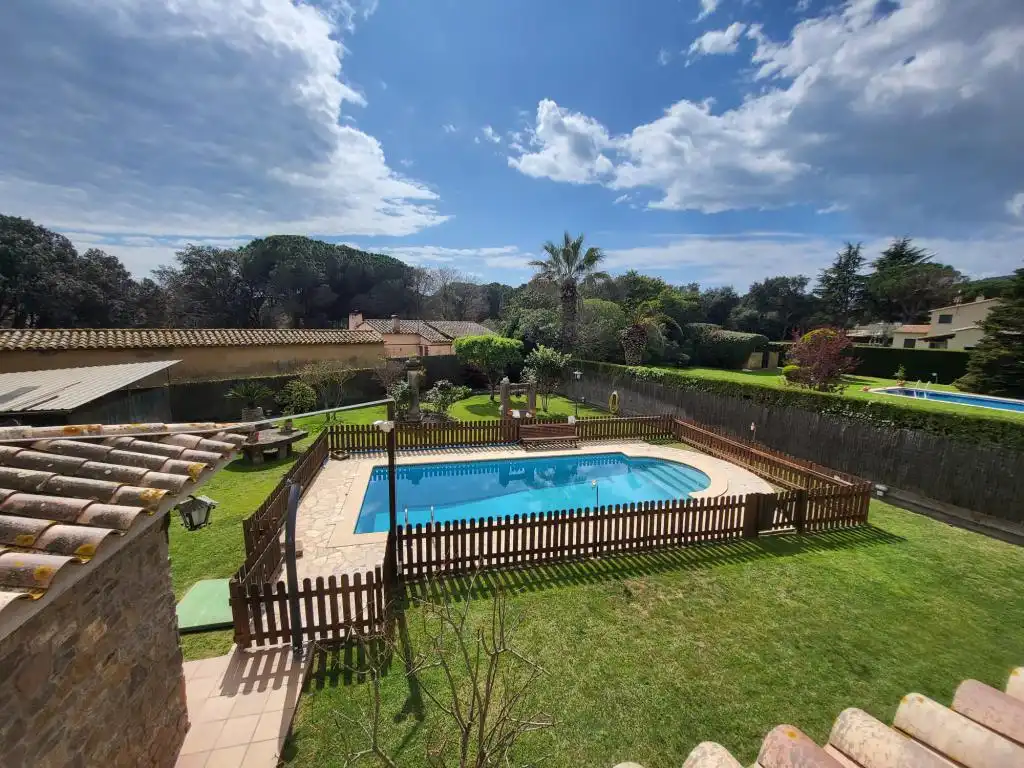 Villa con piscina in vendita a Carrer Mestre Sires 3B, imagen 6