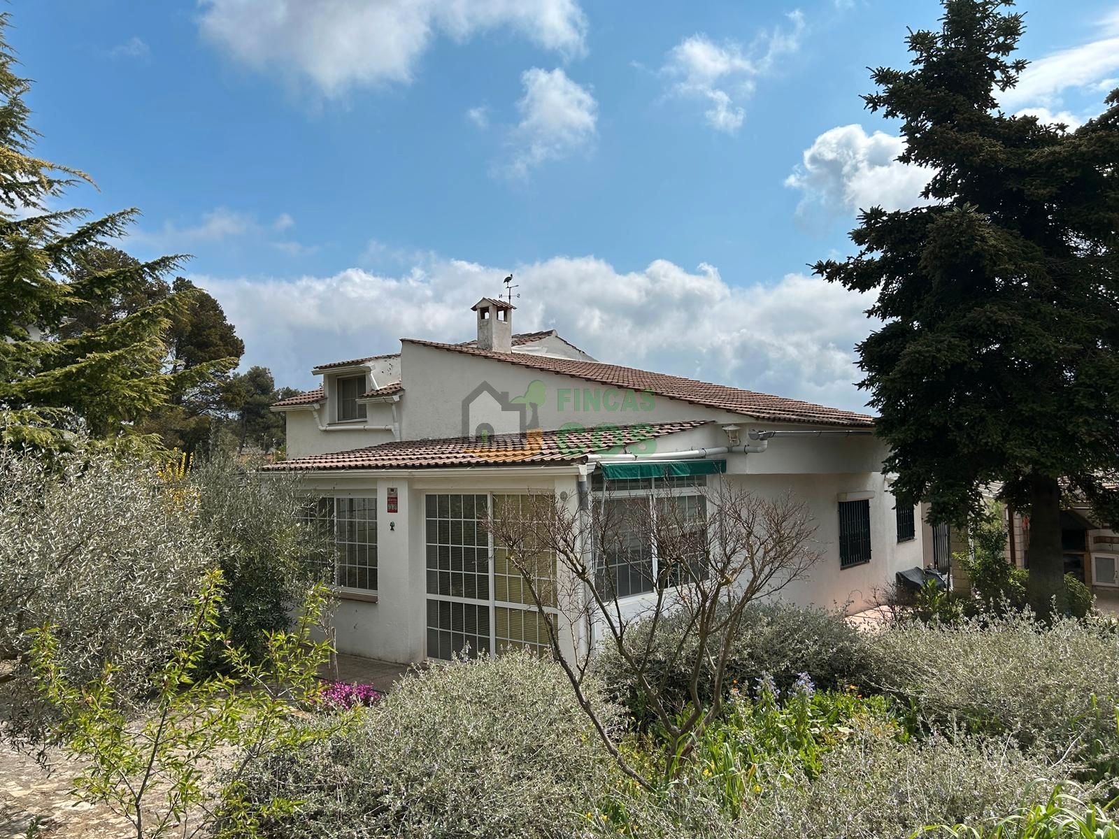 Vista exterior de Casa o xalet en venda en Pontons amb Jardí privat, Terrassa i Piscina