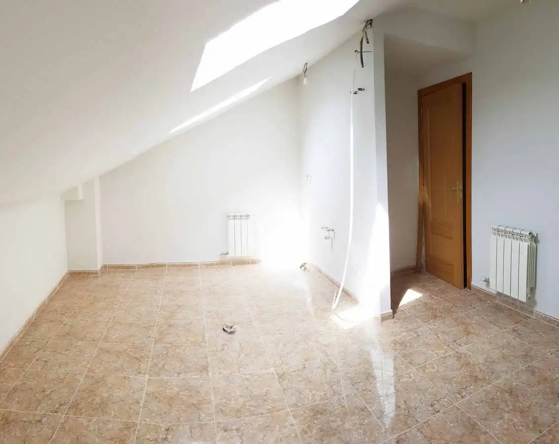 Habitación de Dúplex de alquiler en Medina de Rioseco con Calefacción