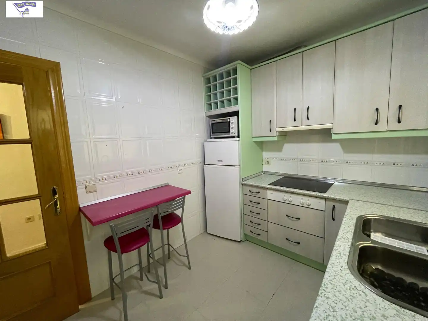 Cocina de Apartamento de alquiler en Albacete con Calefacción, Amueblado y Balcón
