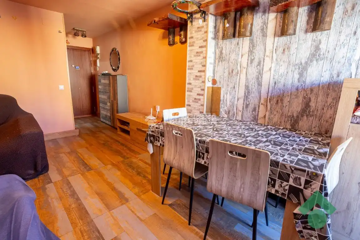 Comedor de Piso en venta en Algeciras con Calefacción