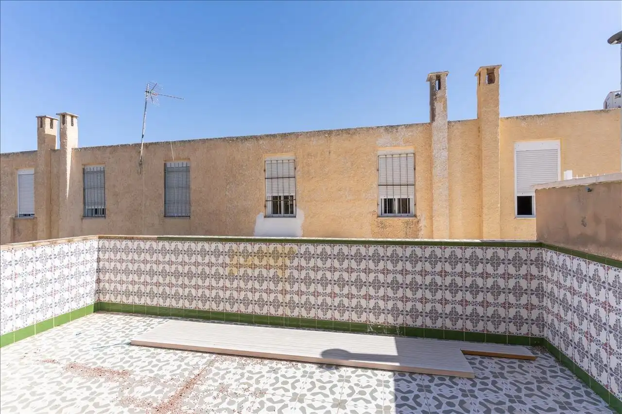 Vista exterior de Casa adosada en venta en El Ejido