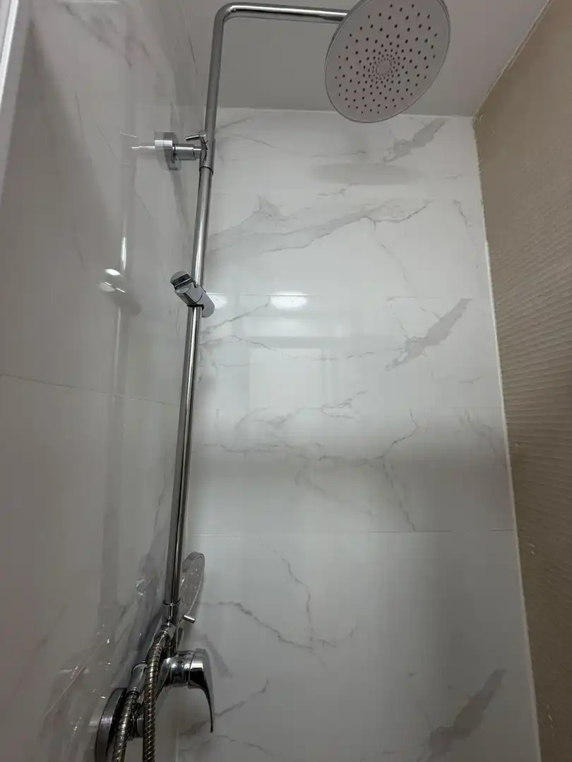 Bany de Estudi de lloguer en Madrid amb Aire condicionat i Moblat