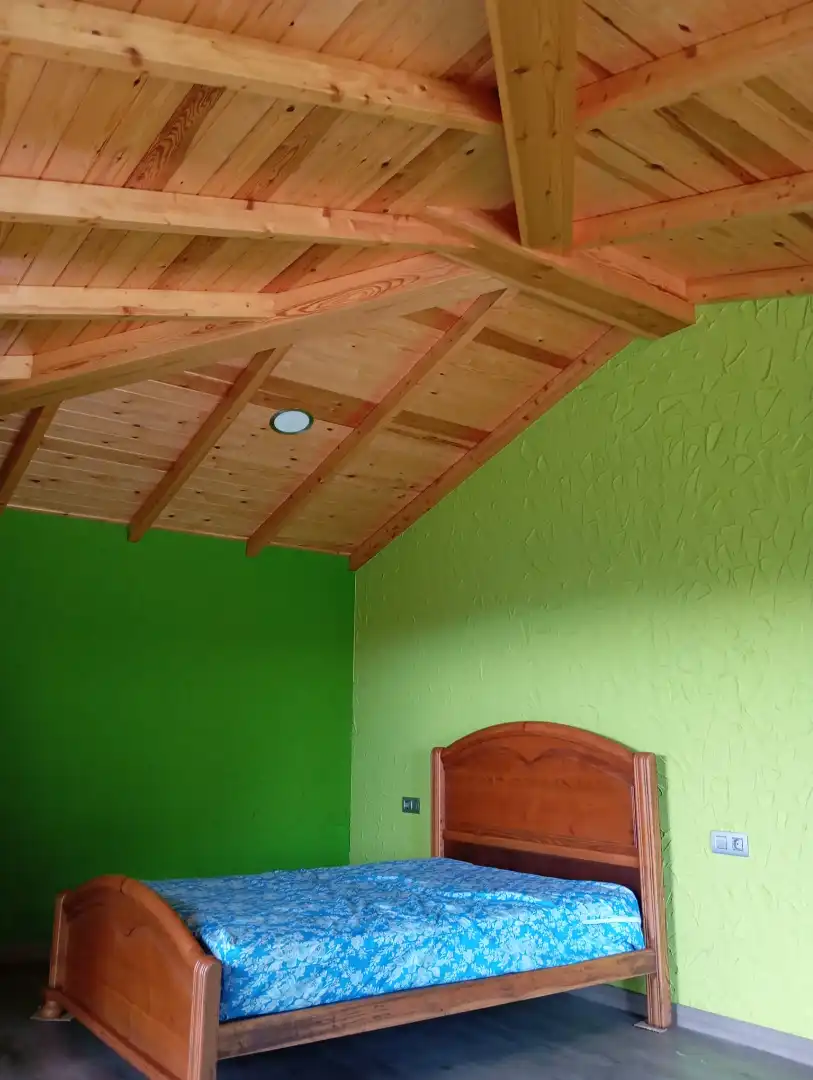 Habitación de Casa o chalet en venta en A Laracha   con Amueblado