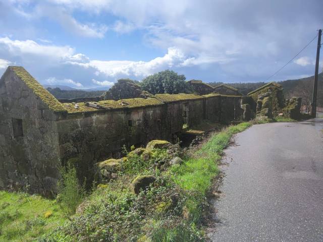 Terreno en Venta en N/A en Ponte Caldelas