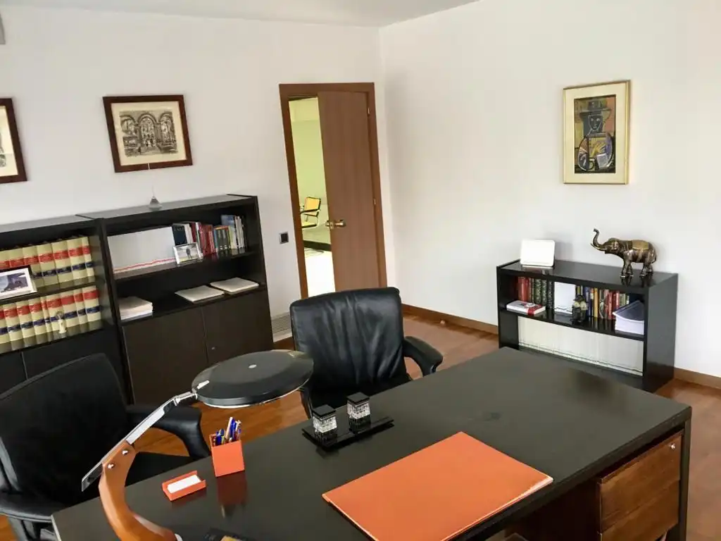 Office space with lift to rent in Carrer d'Anselm Clavé 2, imagen 8