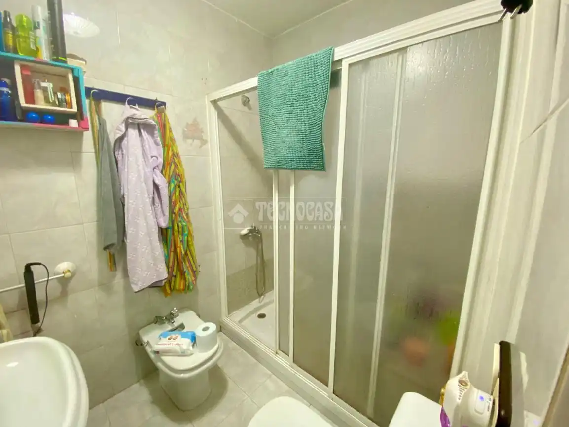 Badezimmer von Haus oder Chalet zum Verkauf in Villacarrillo mit Klimaanlage und Terrasse