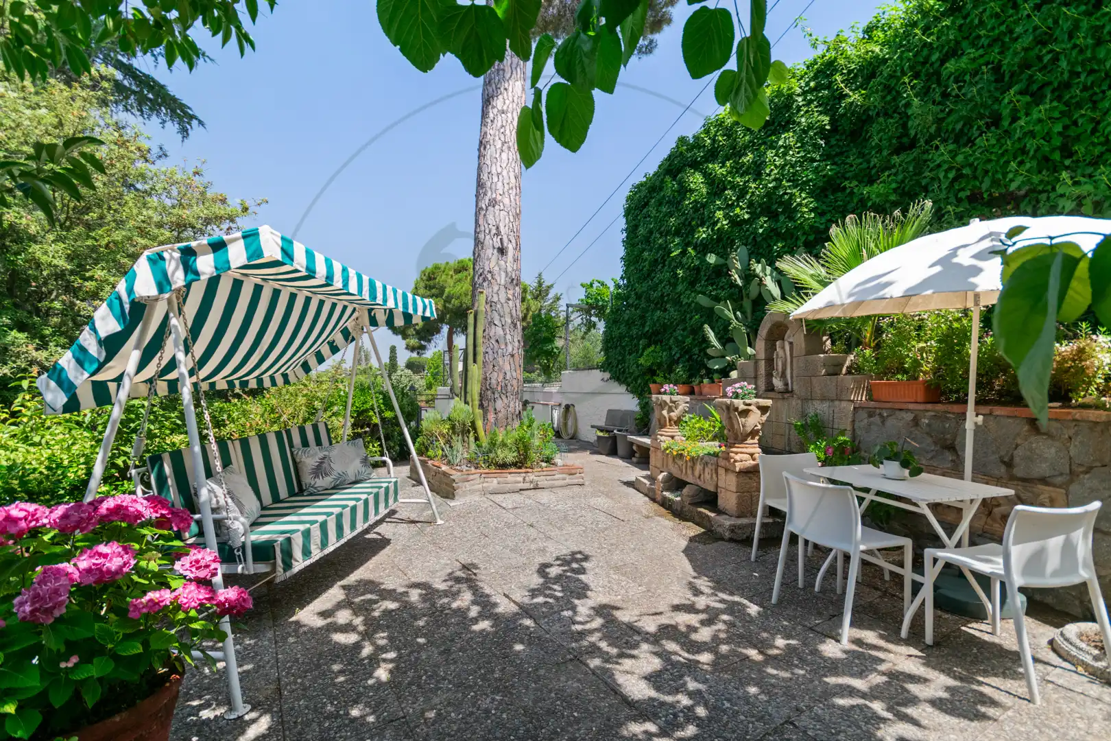 Terrace of Houses for sale in Sant Cugat del Vallès  with Heating, Private garden and Parquet flooring