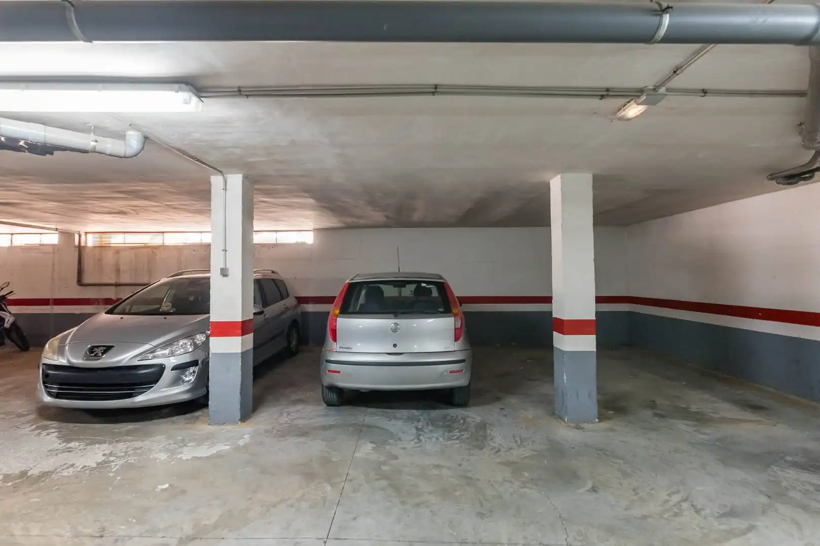 Parking de Piso en venta en Murcia con Aire acondicionado, Calefacción y Trastero