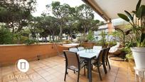 Terrasse von Wohnung zum verkauf in Gavà mit Klimaanlage, Terrasse und Schwimmbad