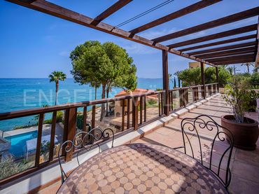 Detached house with balcony for sale in Carrer Daia Nova