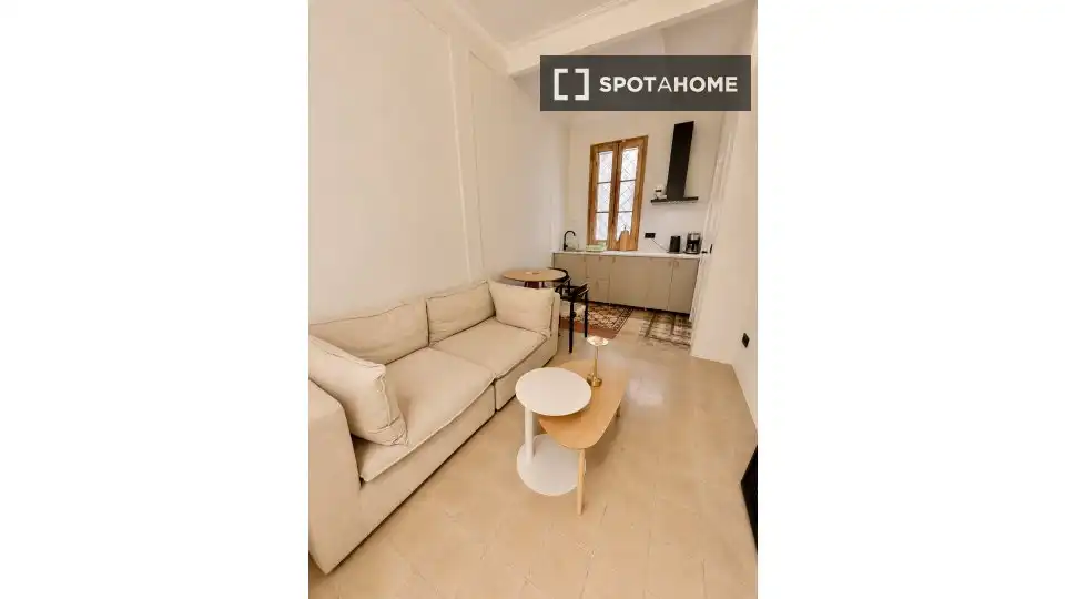 Piso con terraza en alquiler en Eixample, imagen 3
