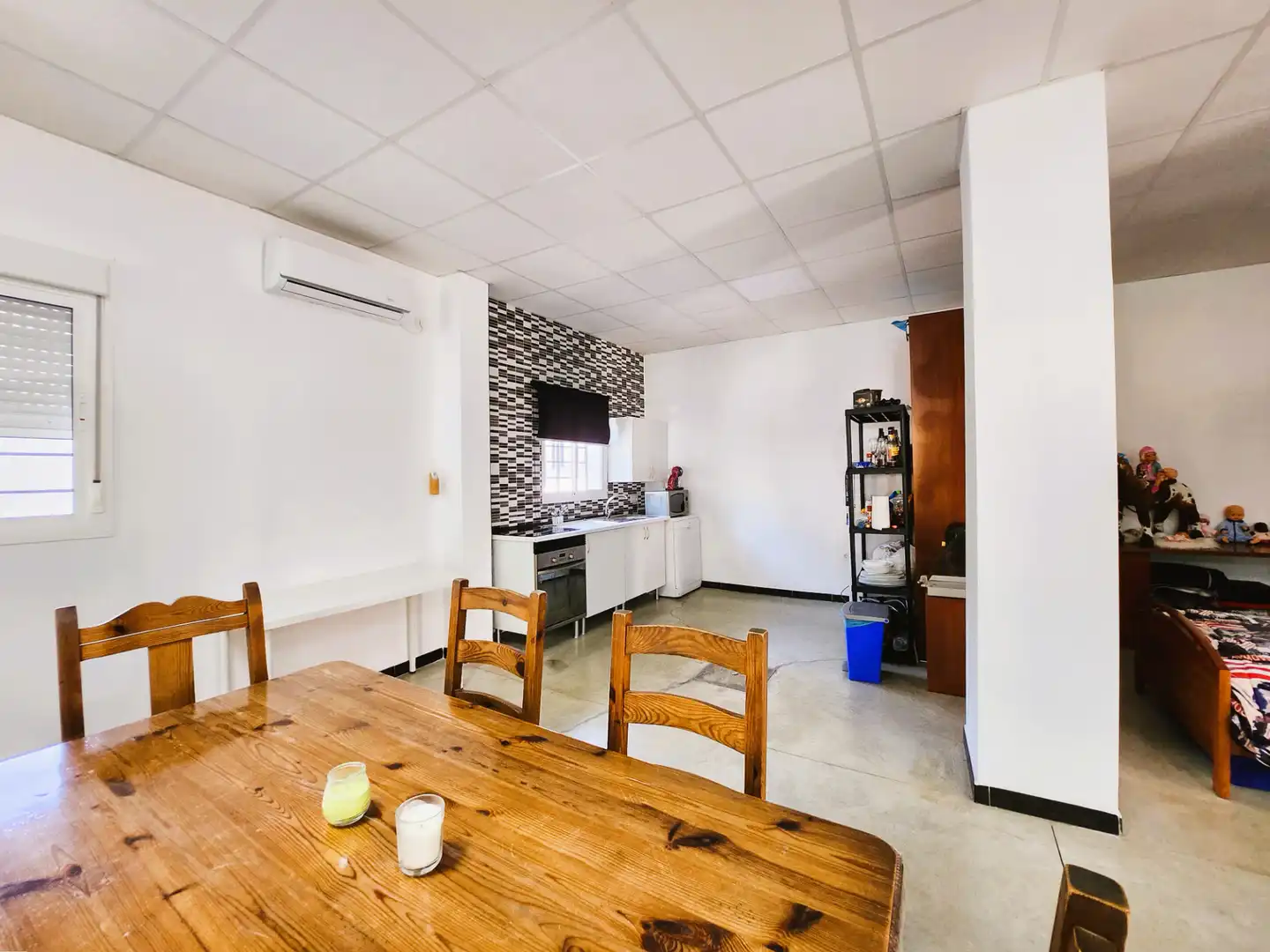 Cocina de Casa o chalet en venta en Alcalá de Guadaira con Aire acondicionado, Calefacción y Jardín privado