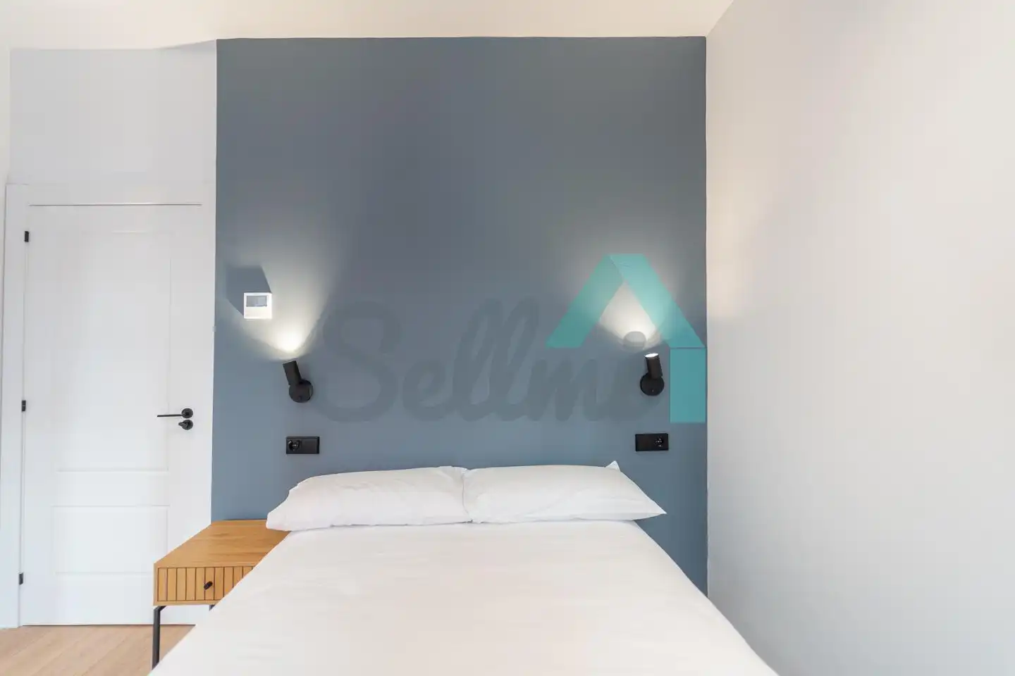Schlafzimmer von Wohnung zur untervermieten in Oviedo  mit Klimaanlage, Heizung und Privatgarten
