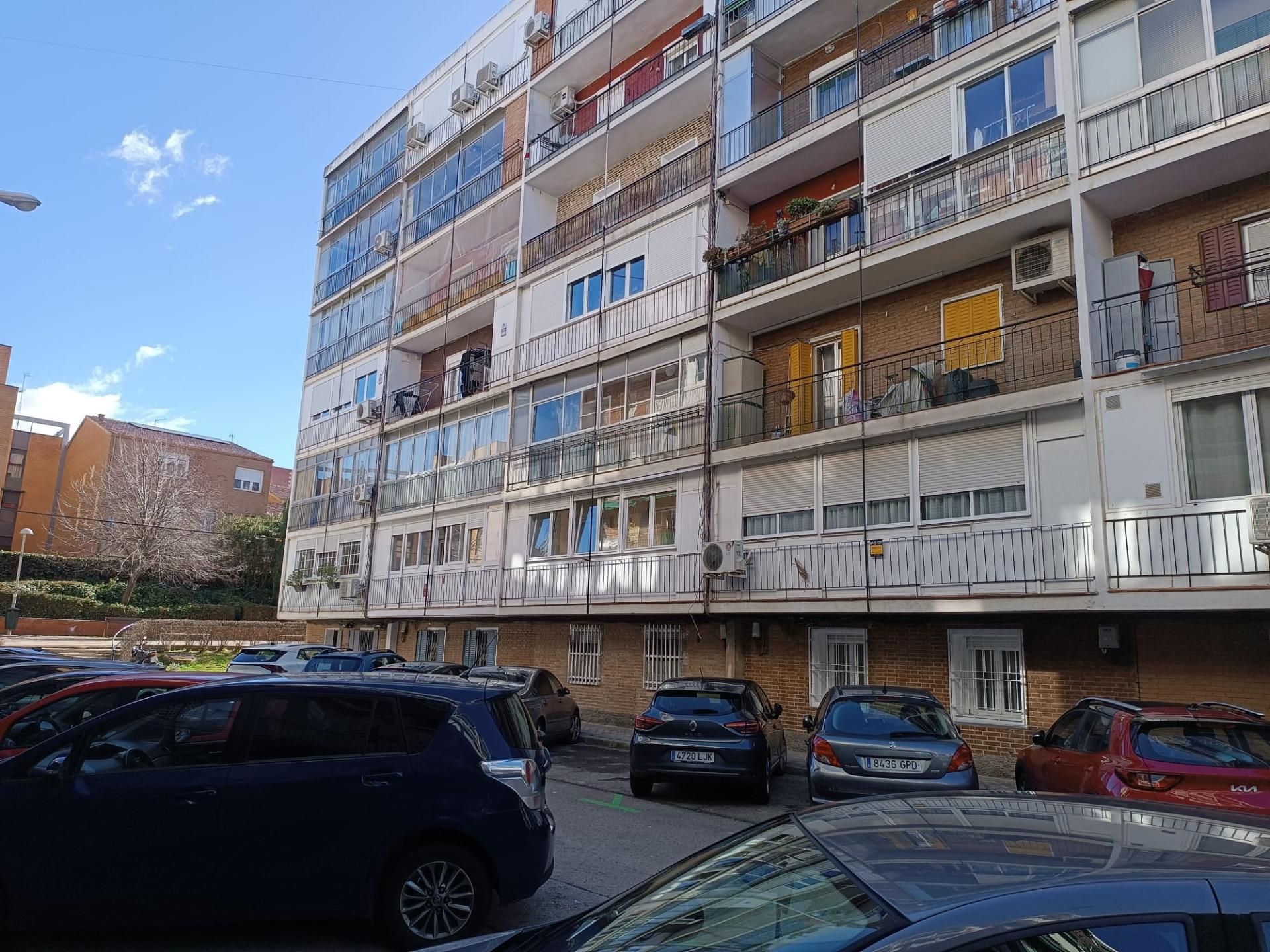 Vista exterior de Pis de lloguer en  Madrid Capital amb Terrassa