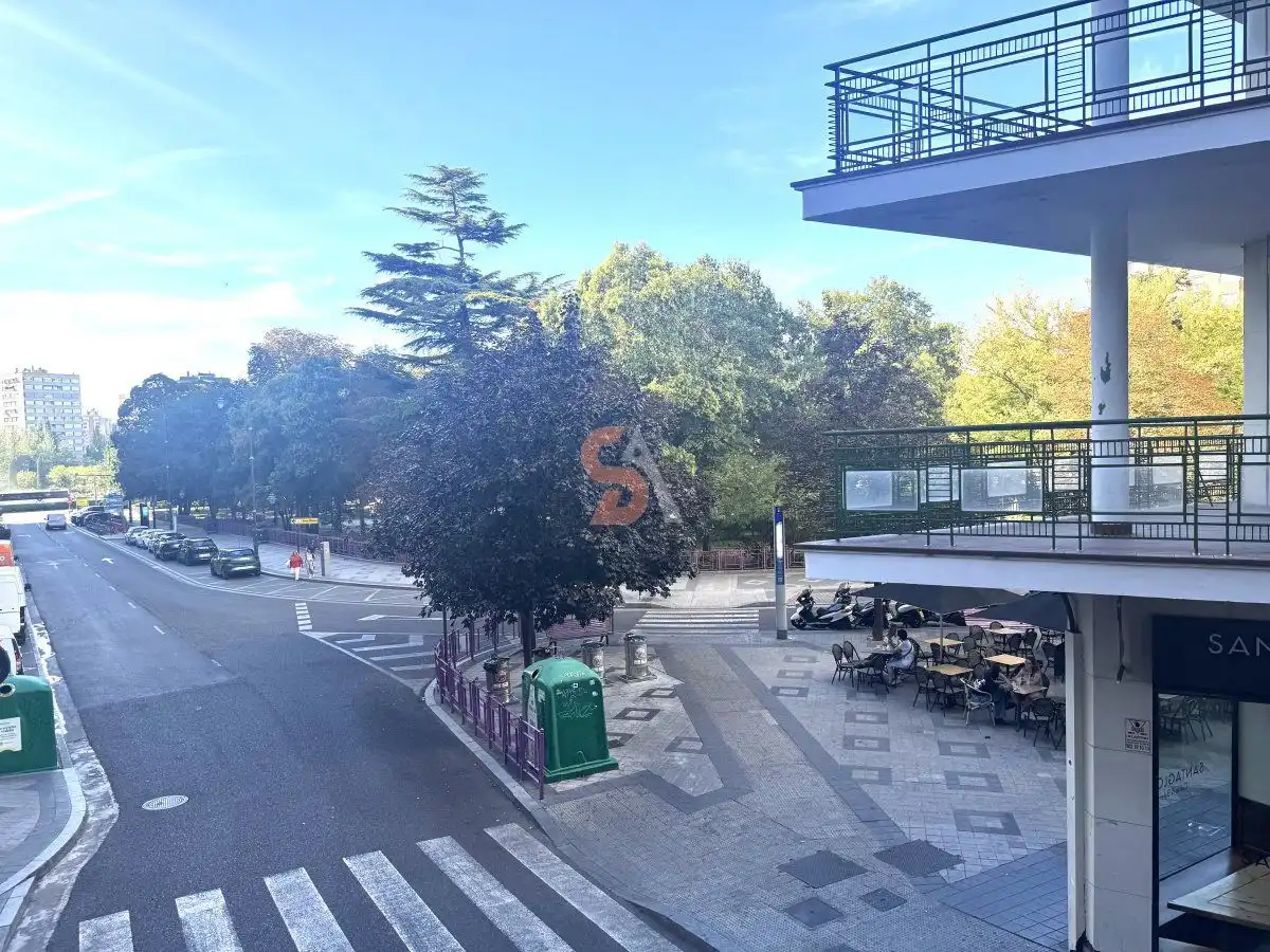 Appartamento con ascensore in vendita a LOS MOLINOS, imagen 2