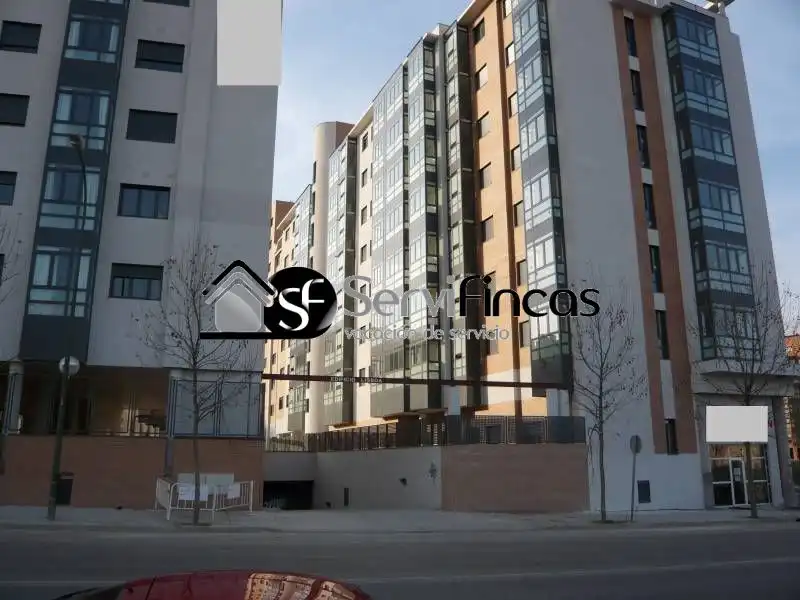Exterior view of Attic for rent in Madrid  with Air Conditioner, Heating and Private garden