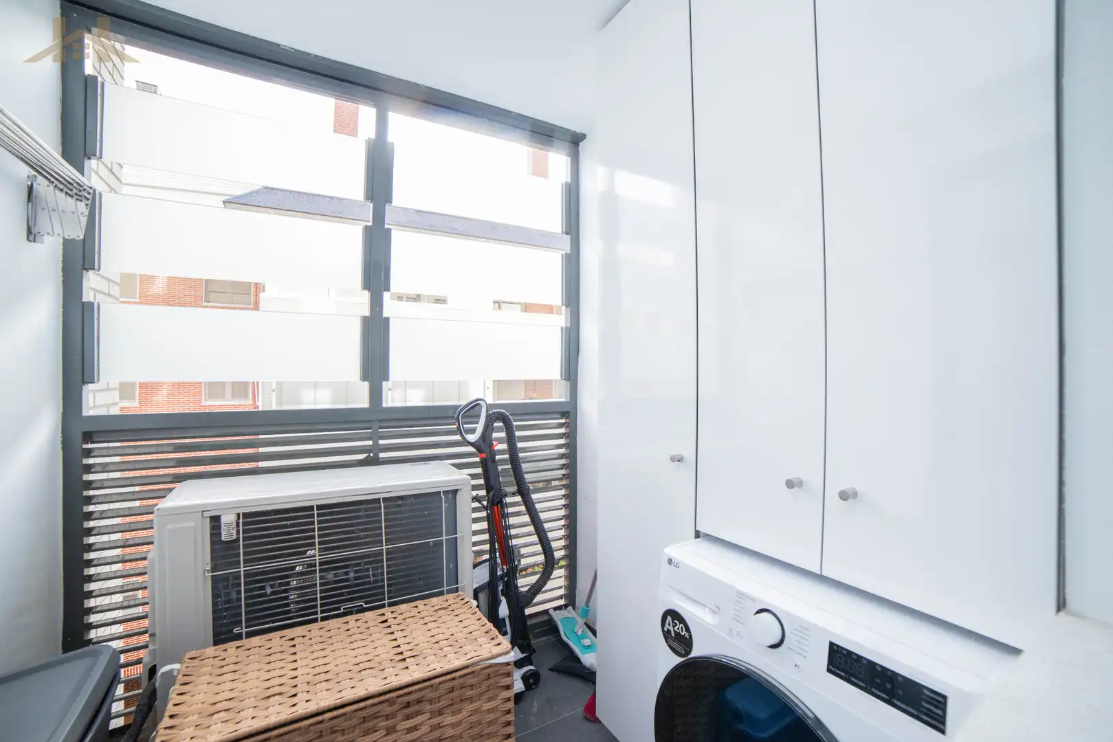 Piso en venta en Calle Luis García Berlanga, Centro