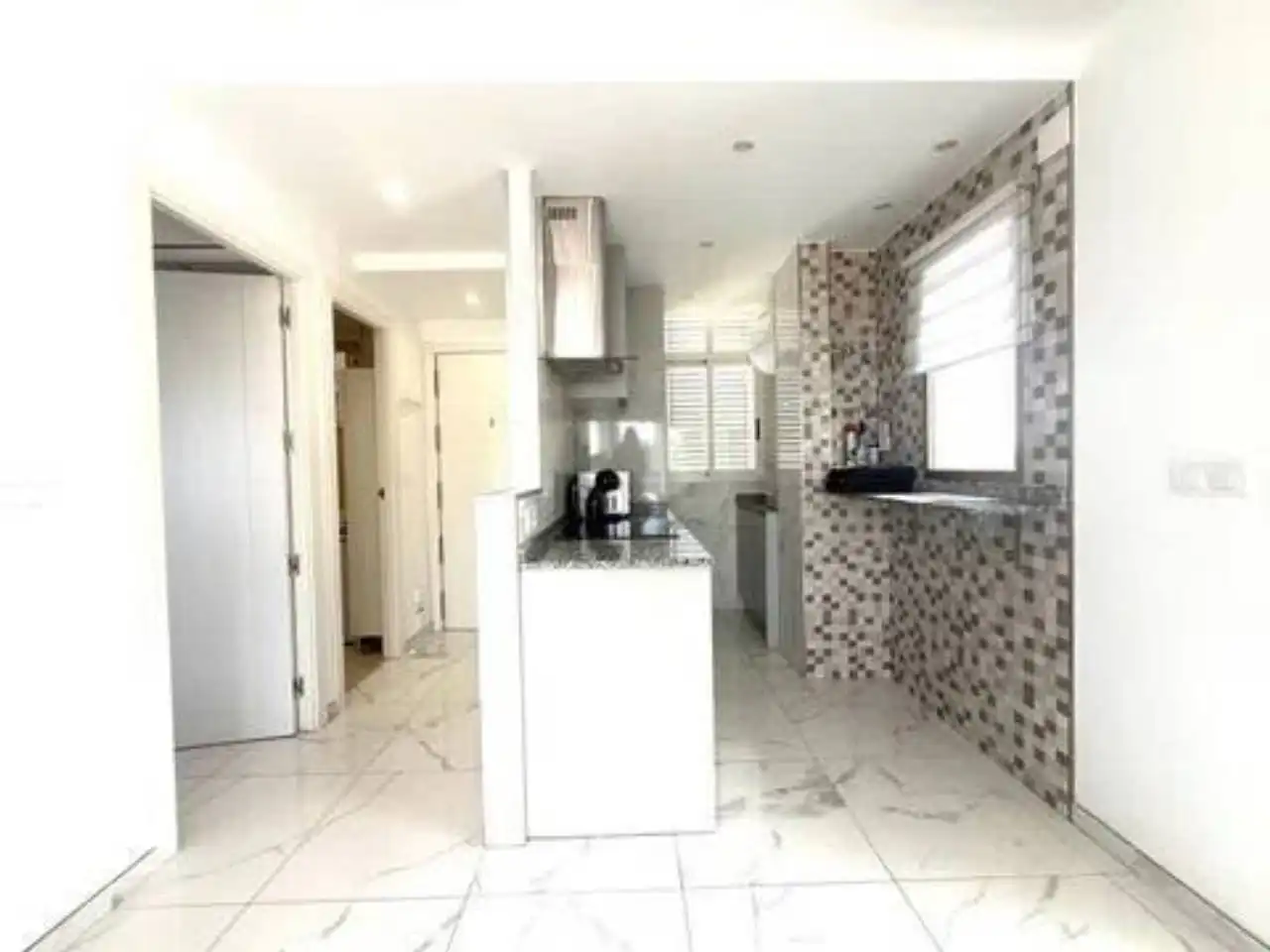 Piso con ascensor en venta en Rincón de Loix, imagen 5