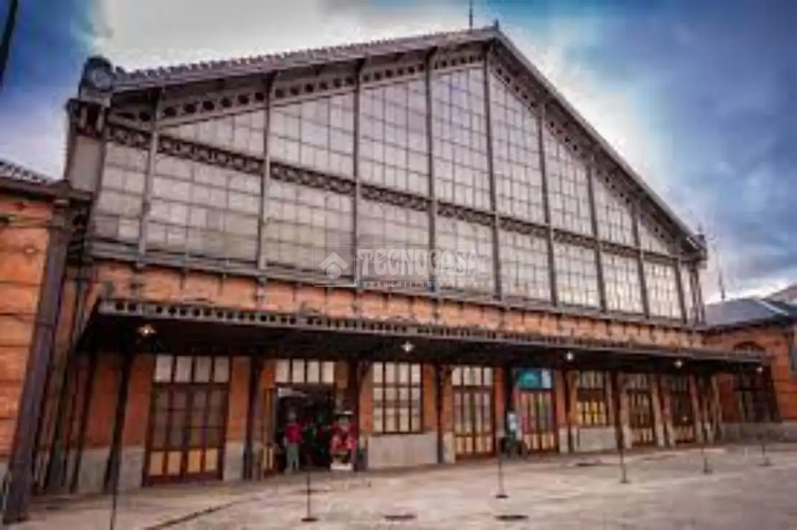 Exterior view of Garage for sale in Madrid