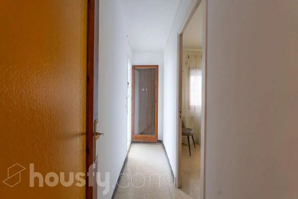 Piso en venta en Vilanova i la Geltrú con Calefacción, Terraza y Balcón