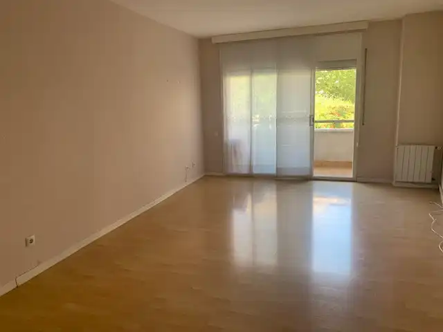 Wohnzimmer von Wohnung zum Verkauf in Badalona mit Klimaanlage, Heizung und Parkett