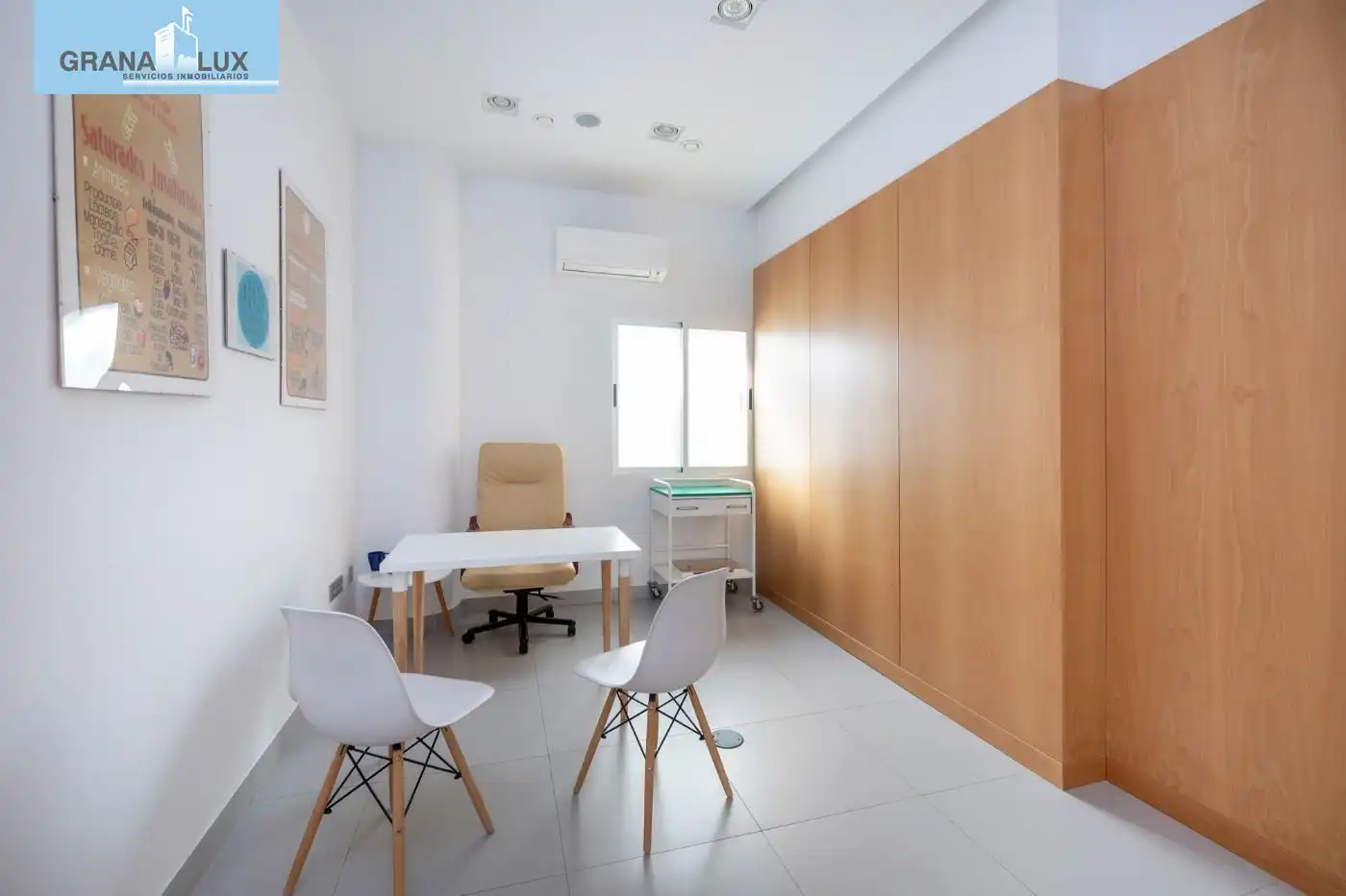 Business premises for sale in Genil, imagen 21