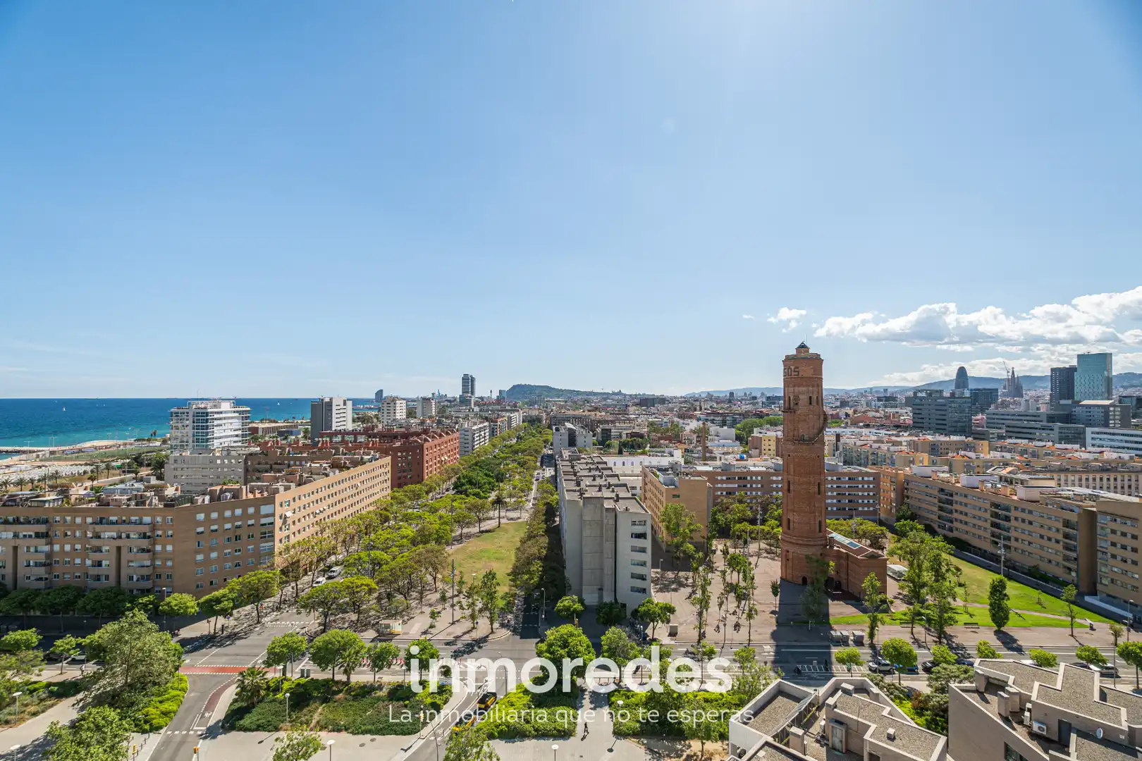 Vista exterior de Pis en venda en Barcelona amb Aire condicionat, Calefacció i Parquet
