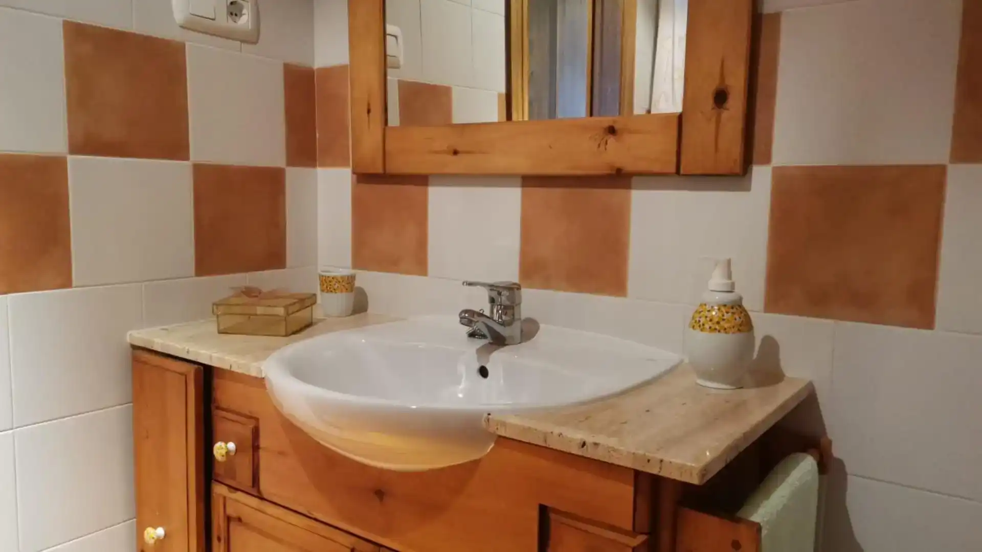 Badezimmer von Maisonette zum Verkauf in Puebla de Lillo