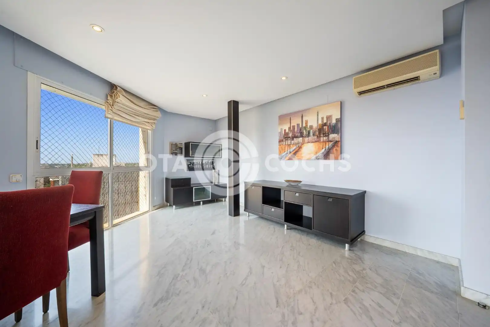 Wohnzimmer von Dachboden zum Verkauf in Cambrils mit Klimaanlage, Heizung und Terrasse