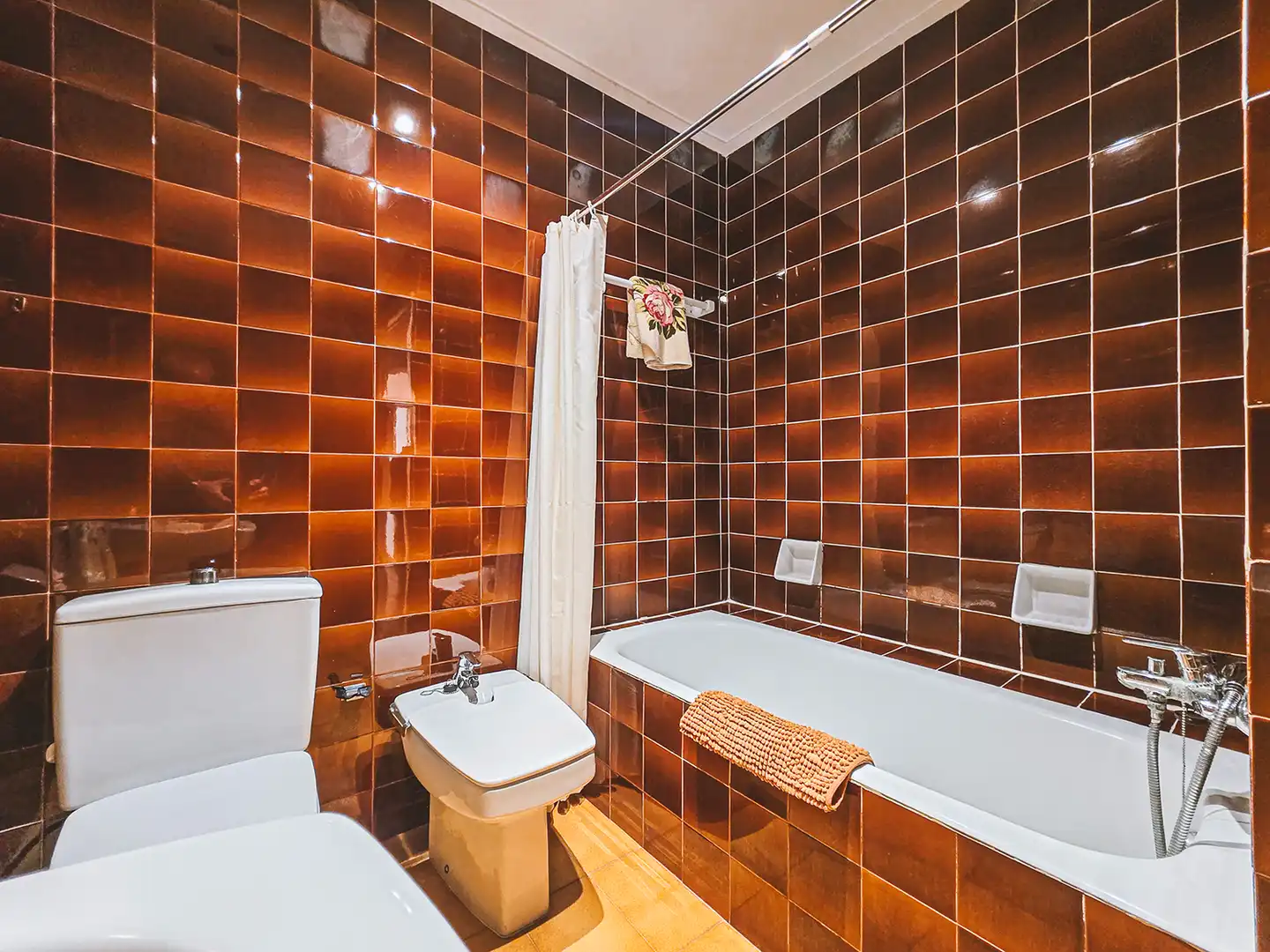 Baño de Piso de alquiler en Sant Pol de Mar con Aire acondicionado, Calefacción y Amueblado