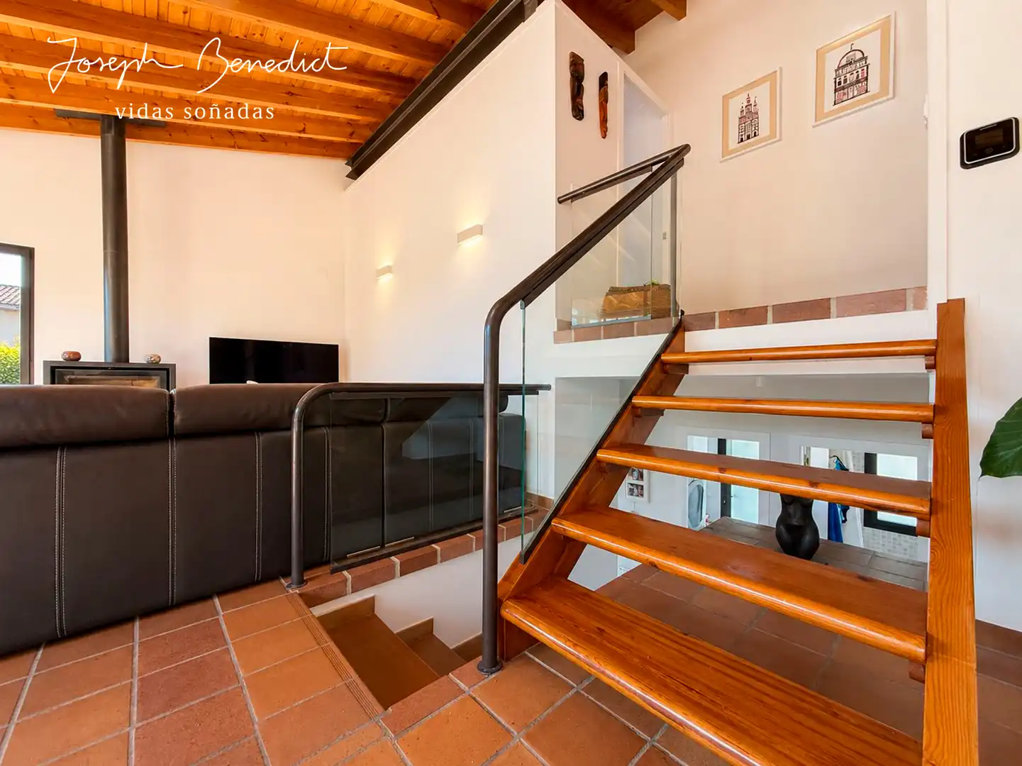 Houses for sale in Torrelles de Llobregat  with Air Conditioner, Heating and Private garden