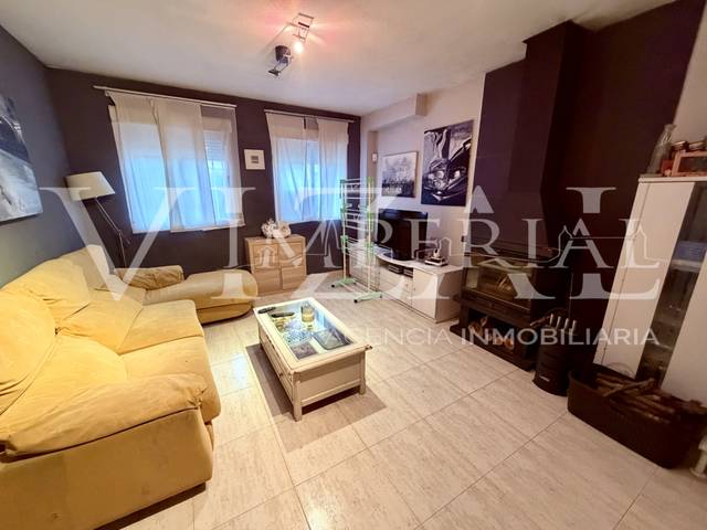 Casa adosada en Venta en Calle la Solana en Lominchar