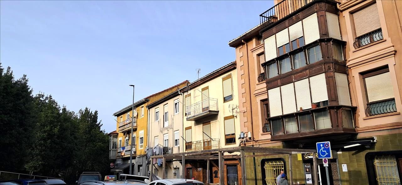 Vista exterior de Pis en venda en El Astillero  