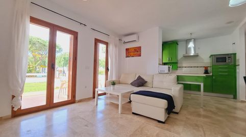 Foto 5 de Apartamento en venta en La Barrosa, Chiclana de la Frontera