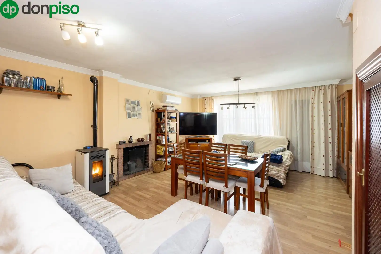 Casa pareada con terraza en venta en Calle MIMBRES UR.MONTELUZ, imagen 8