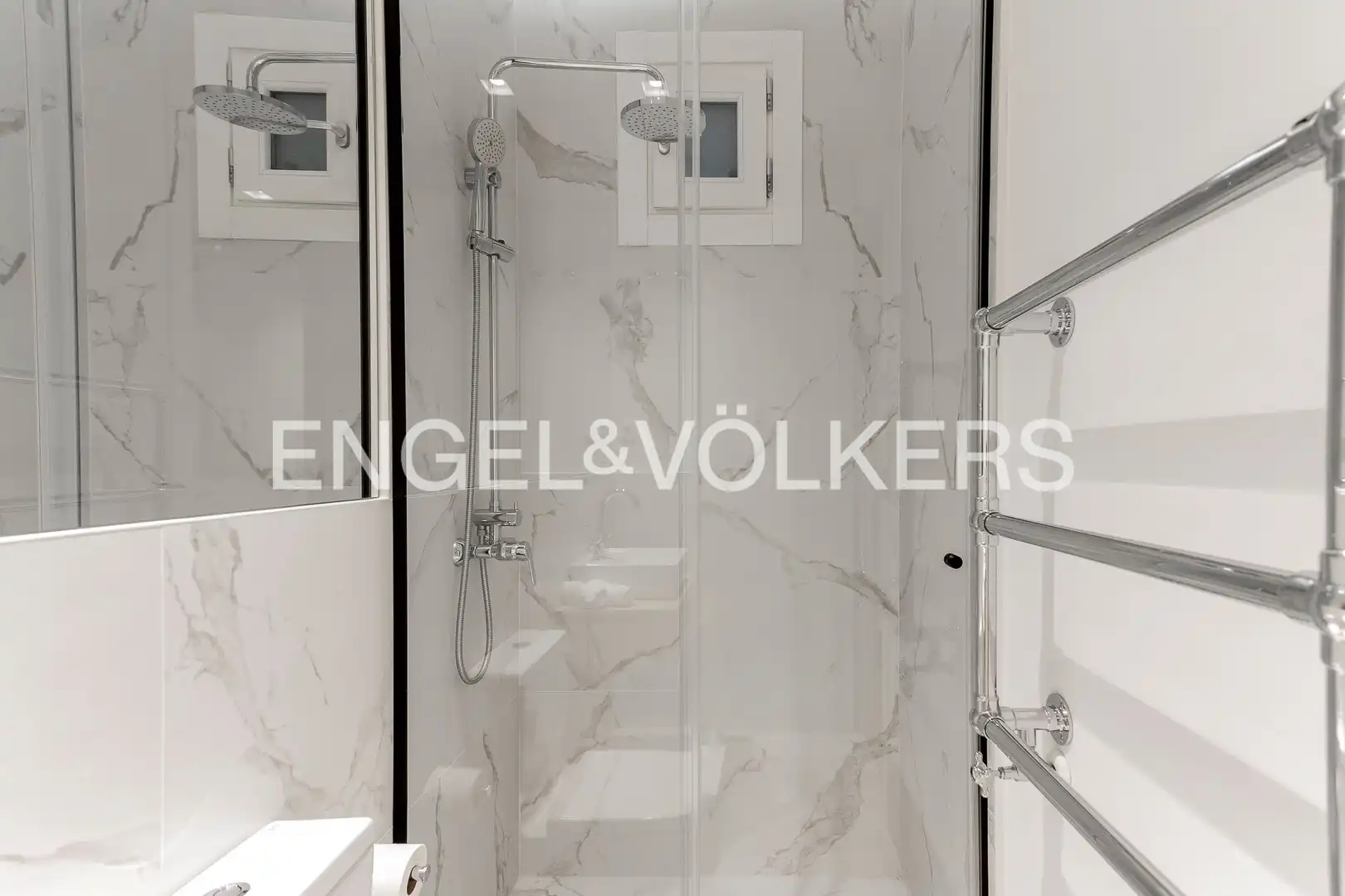 Badezimmer von Wohnung zur Miete in Chamberí