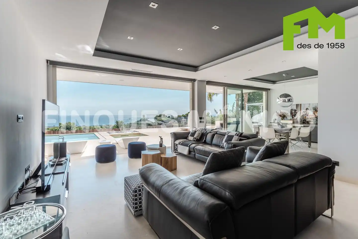 Living room of Houses for sale in Teià  with Air Conditioner, Heating and Private garden