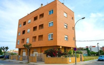 Exterior view of Single-family semi-detached for sale in Benicarló  with Air Conditioner, Terrace and Balcony