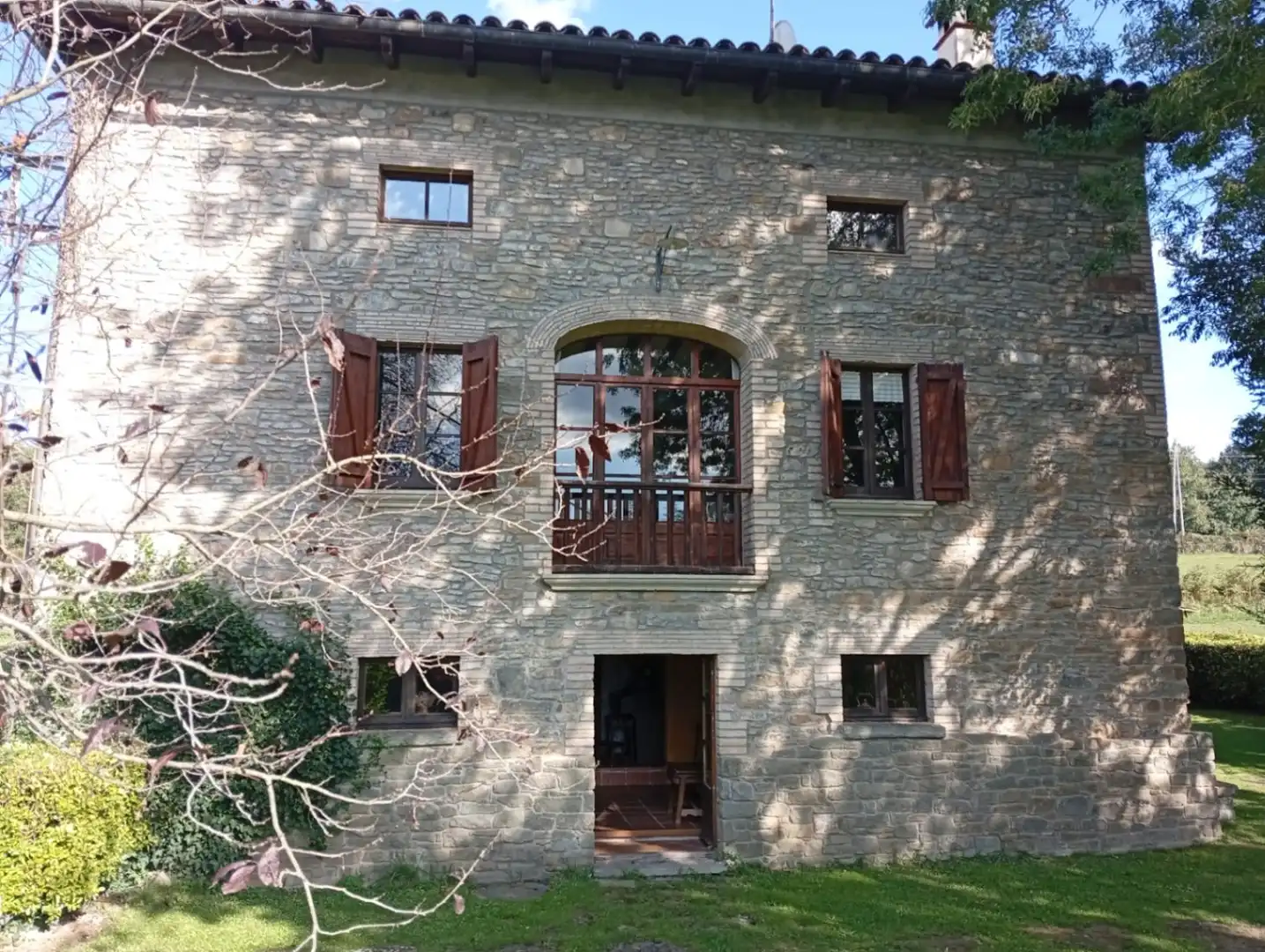 Vista exterior de Finca rústica en venta en Rupit i Pruit con Jardín privado