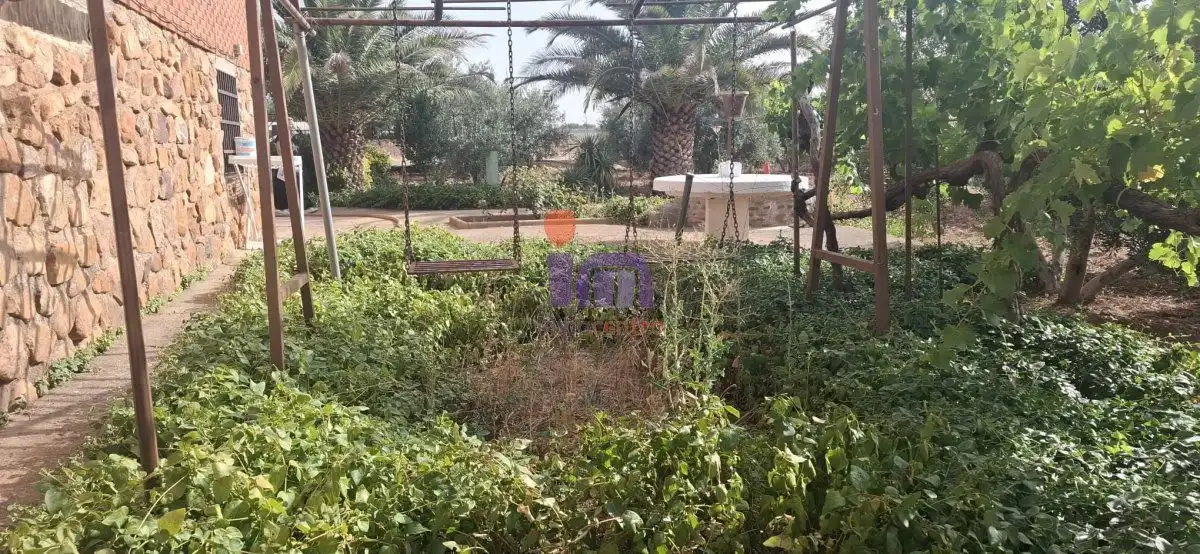 Casa o xalet en venda en Valdepeñas amb Jardí privat i Piscina