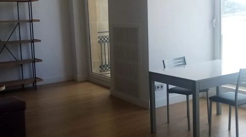 Foto 3 de Piso de alquiler en Área Romántica, Donostia - San Sebastián