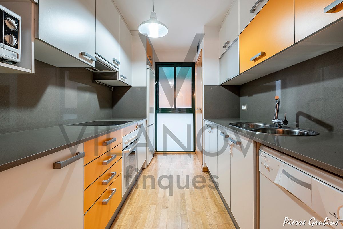 Kitchen of Flat for sale in Reus  with Air Conditioner, Heating and Balcony